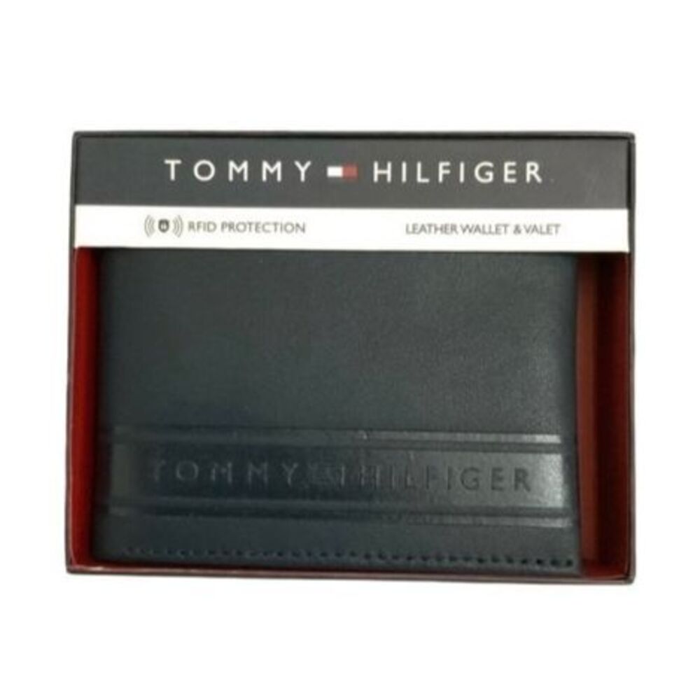 Tommy Hilfiger Leather Wallet & Valet